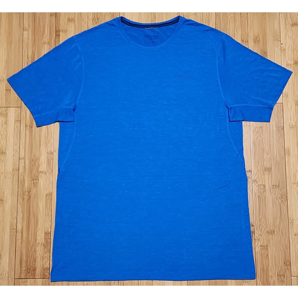 Patagonia T-Shirt Mens Large Blue Short Sleeve Performance Crew Neck STY52865